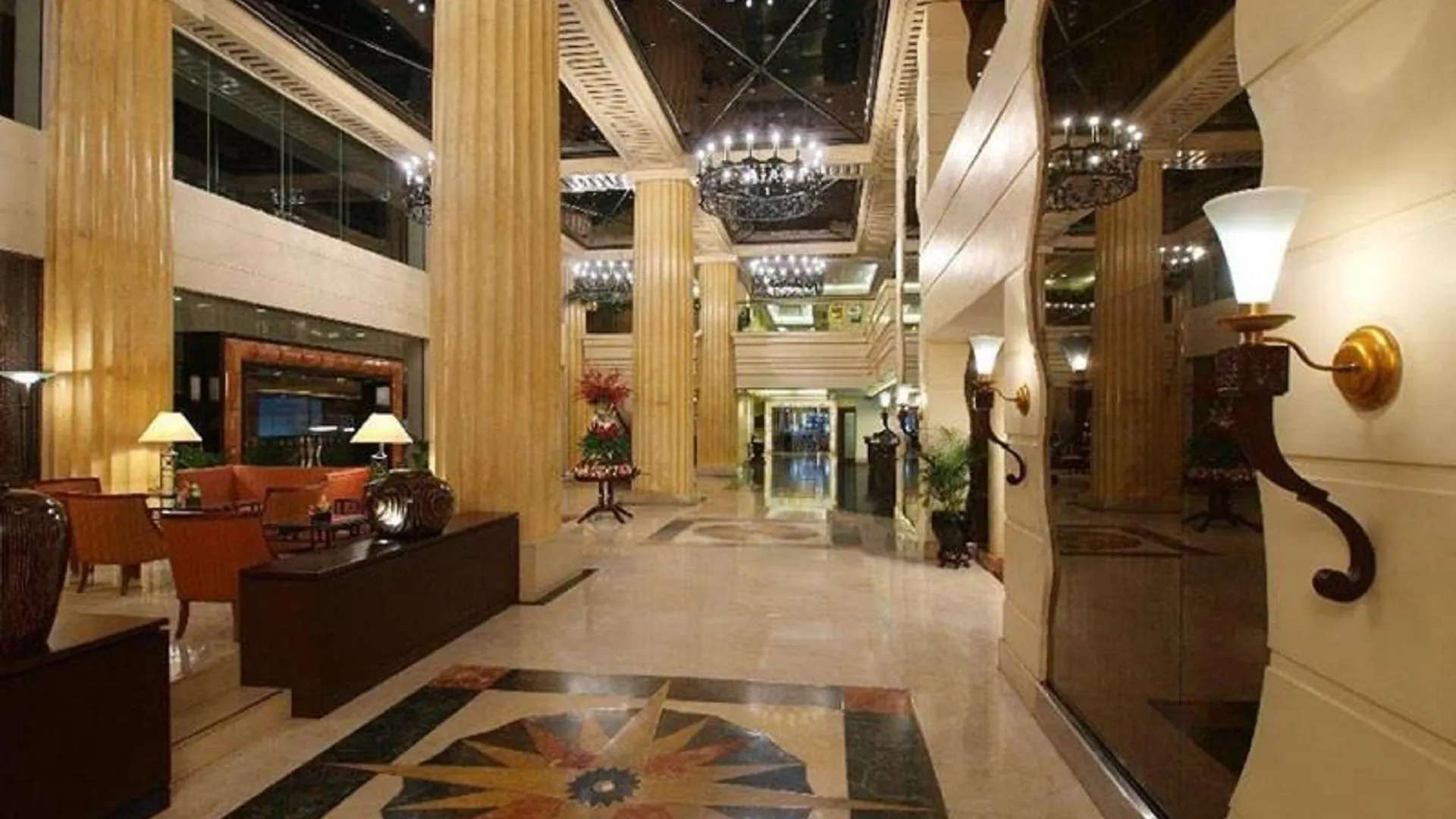 The Heritage Hotel Manila Pasay