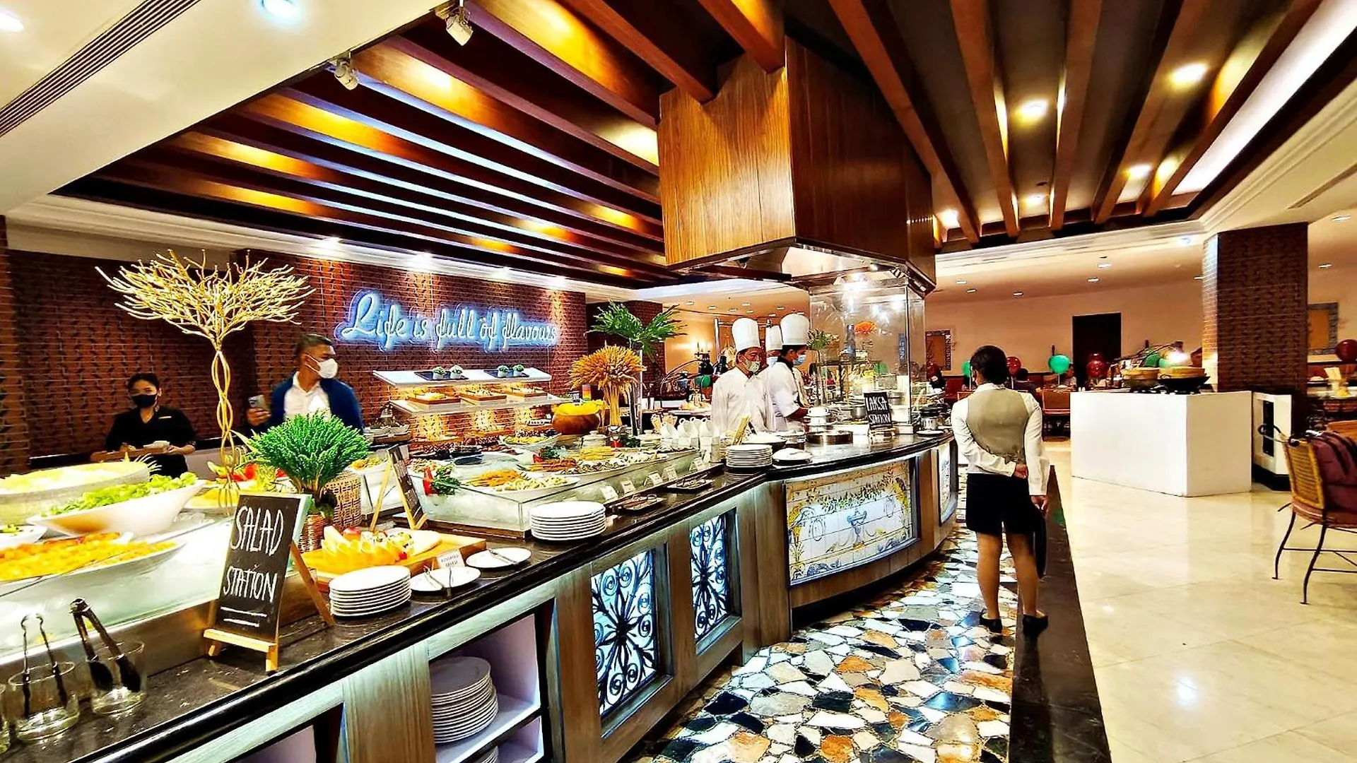 The Heritage Hotel Manila Pasay 4*,  Philippines