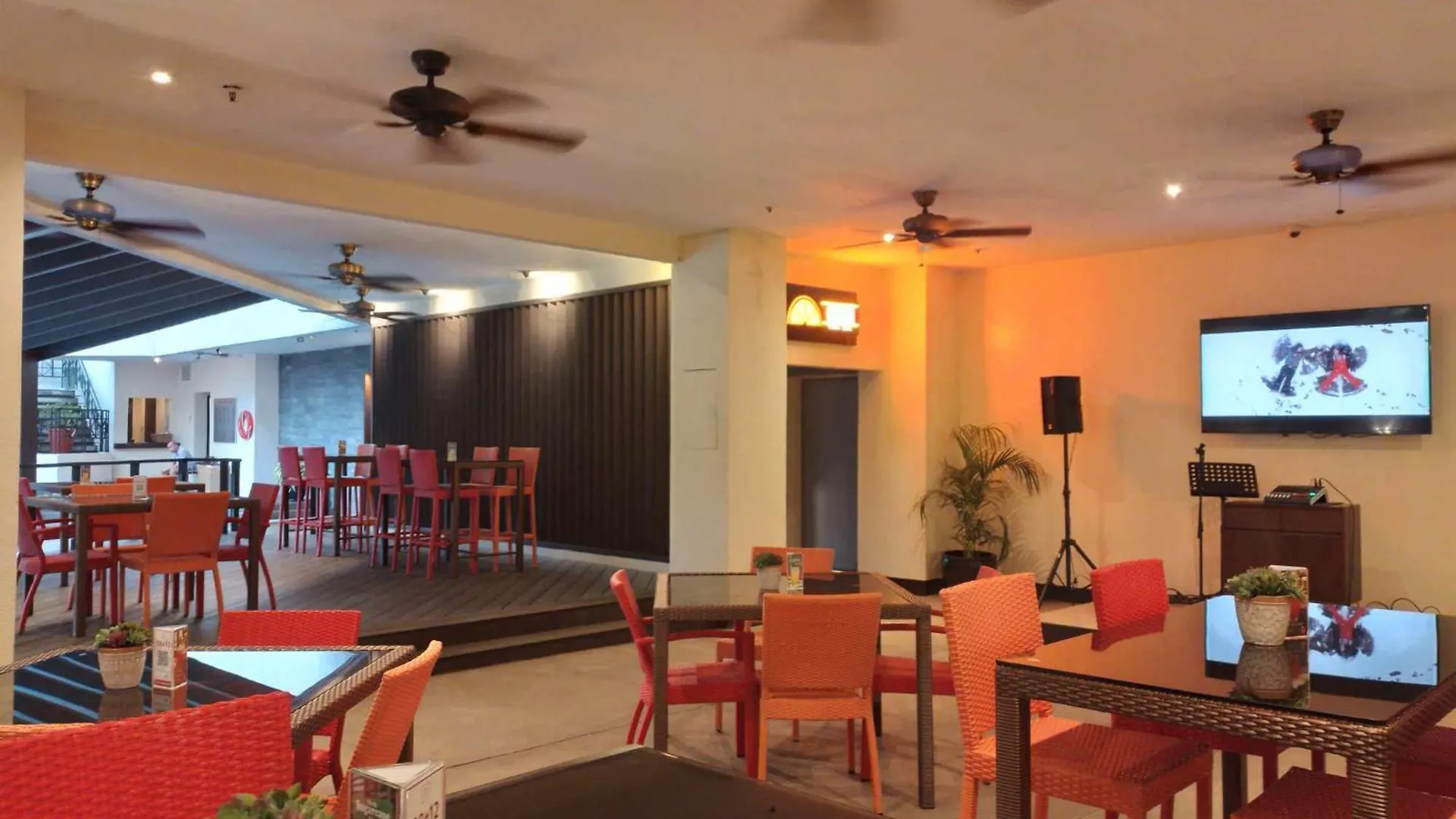 The Heritage Hotel Manila Pasay