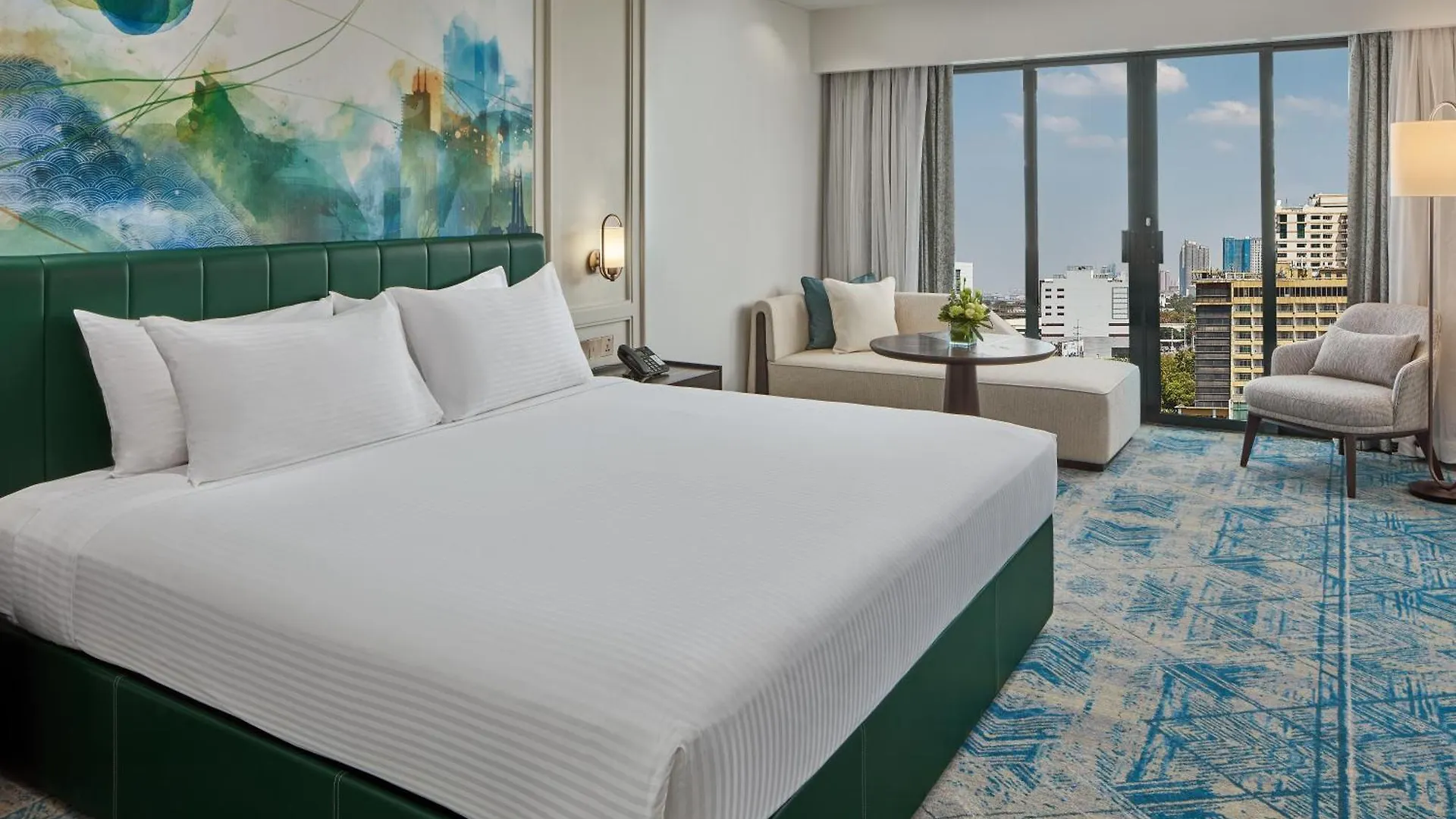 The Heritage Hotel Manila Pasay